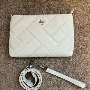 Lug vl satin lux pebble waltz NWOT